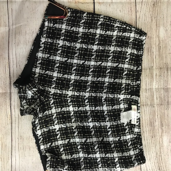 Agaci Shorts - Picture 2 of 3